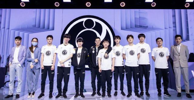 体现了现代 体现了现代